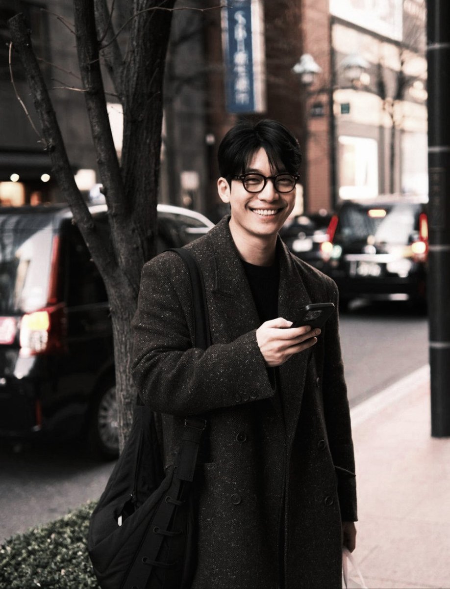hafnnie's tweet photo. In tokyo, photo by @ yuvisionn. https://t.co/dJA31UJcwe