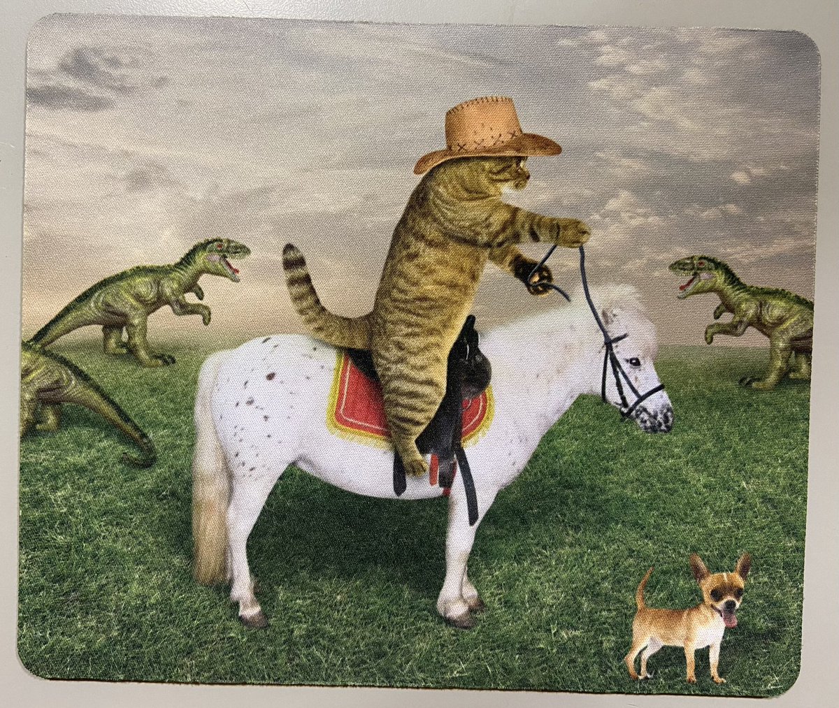 weja's tweet image. foundpen otherpens mousepad