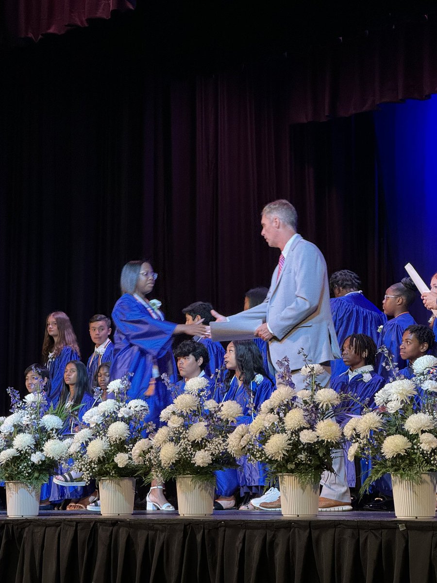 supt4kids's tweet photo. Congratulations @HTHMiddleSchool class of 2028 . They are off to the @MalverneHS to do great things with #excellenceonpurpose https://t.co/VQAAwPDIEf