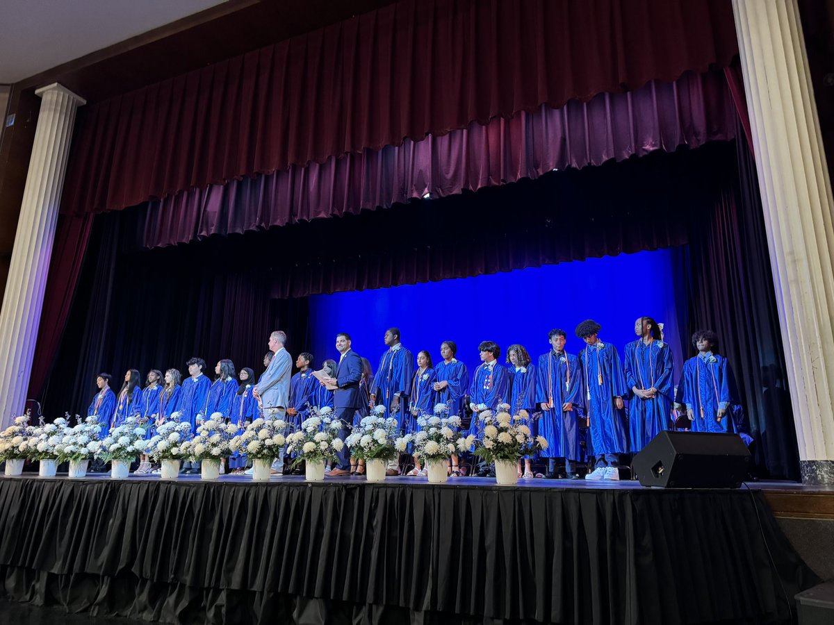 supt4kids's tweet photo. Congratulations @HTHMiddleSchool class of 2028 . They are off to the @MalverneHS to do great things with #excellenceonpurpose https://t.co/VQAAwPDIEf