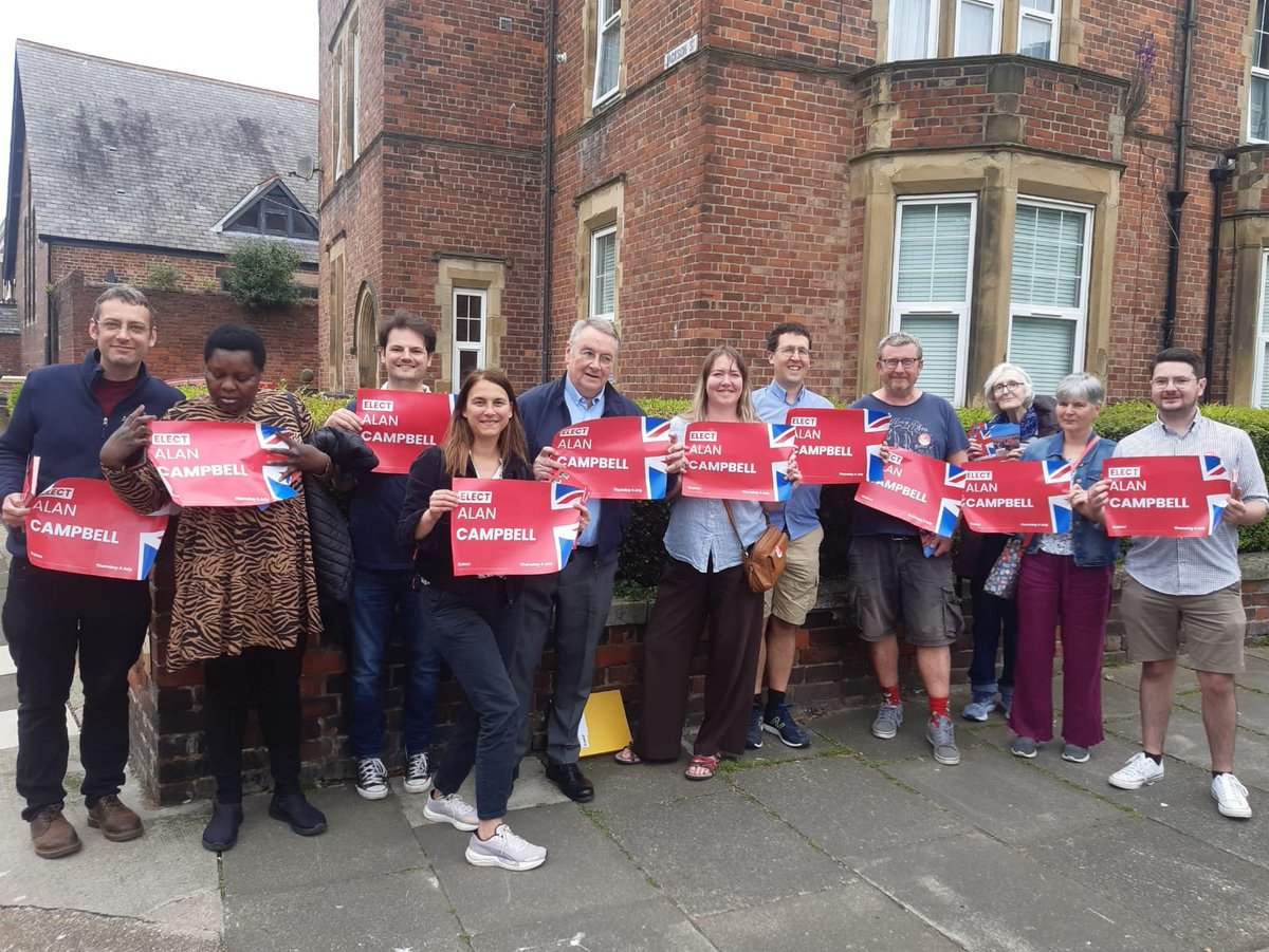 Amazing response talking to residents in shields this evening. You have to vote for change to make it happen.