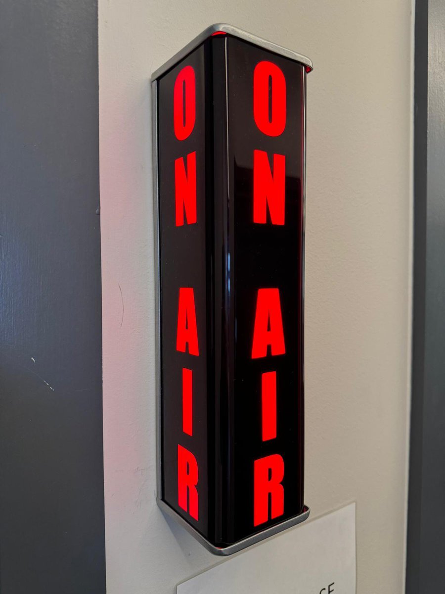 Tune in at 10:30am today when <a href="/TobiSkovron/">Tobi Skovron</a> and I go live on <a href="/disruptradio/">disrupt.radio</a> talking all things tech, startups and venture capital 🎙️