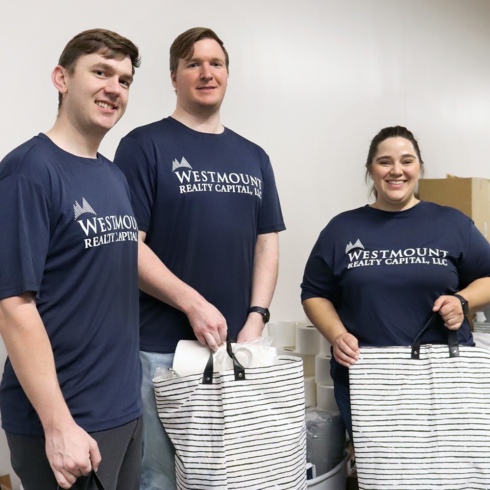 AustinStreetCtr's tweet image. Huge shoutout to the amazing team at Westmount Realty Capital, LLC! ⭐ Your 40 volunteers filled our shelter with joy and positivity on their Service Event Day. Your generous contribution of 73 volunteer hours and 10 Welcome Home baskets is truly appreciated. #HelpThemHome