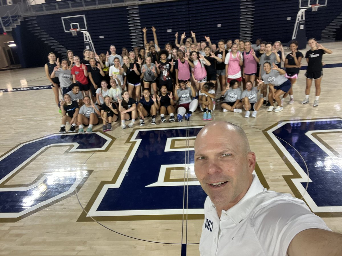 CBUwbb's tweet photo. Another truly 𝗘𝗟𝗜𝗧𝗘 Camp is in the books!

#LanceUp⚔️ https://t.co/6IwNYhz8dh