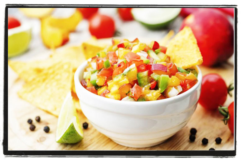 Grilled Peach Salsa #summerfood #vegan vegannook.com/recipe/grilled…