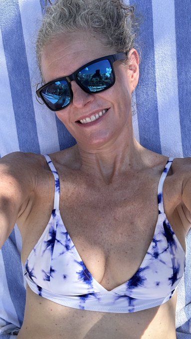 Had a big day! Relaxing at the pool again. 😈💋 #milf #swinger #sexyover40 #bi #bisexual #upsidedownpineapple<a href="/tag/milf"class="tags">#milf</a><a href="/tag/bisexual"class="tags"><span>#bisexual</span></a><a href="/tag/bi"class="tags"><span>#bi</span></a><a href="/tag/gg"class="tags"><span>#gg</span></a><a href="/tag/girlgirl"class="tags"><span>#girlgirl</span></a><a href="/tag/tribbing"class="tags"><span>#tribbing</span></a><a href="/tag/swinger"class="tags"><span>#swinger</span></a>