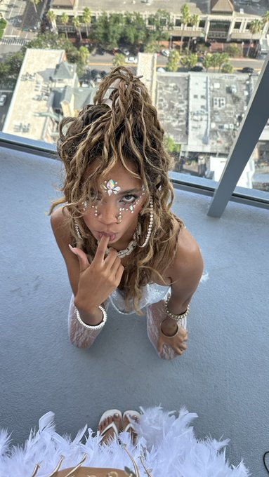 Eyes don&rsquo;t lie https://t.co/xDhMQKkDr2