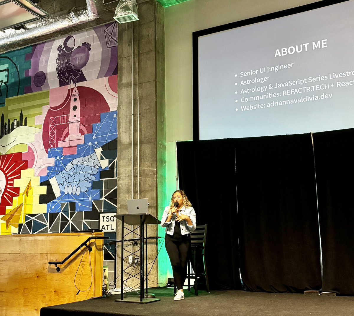 Listening to <a href="/driannavaldivia/">AV 🦋</a> talking about Remix Framework <a href="/ATLJavaScript/">Atlanta JavaScript</a>