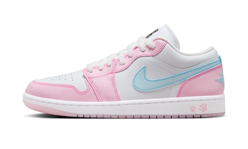 fullress's tweet photo. 【2024年 秋 発売予定】
NIKE AIR JORDAN 1 LOW “White/Pink Foam/Glacier Blue” (ナイキ エア ジョーダン 1 ロー “ホワイト/ピンク/ブルー”) [HM3706-141]

# ミッドソールに犬の足跡を配置

>> https://t.co/sGqnNVr69x https://t.co/SIoD6KEuv9