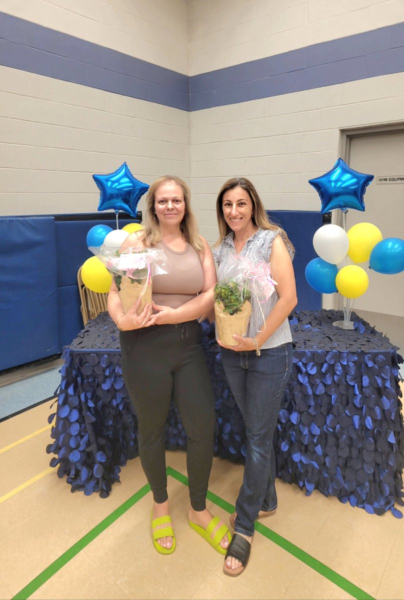 Thank you to Mrs. V and Mrs.T for making the Grade 8 Lunch spectacular!  The decor was so nice... The kids loved it!! <a href="/HOFAM_DPCDSB/">Holy Family DPCDSB</a>