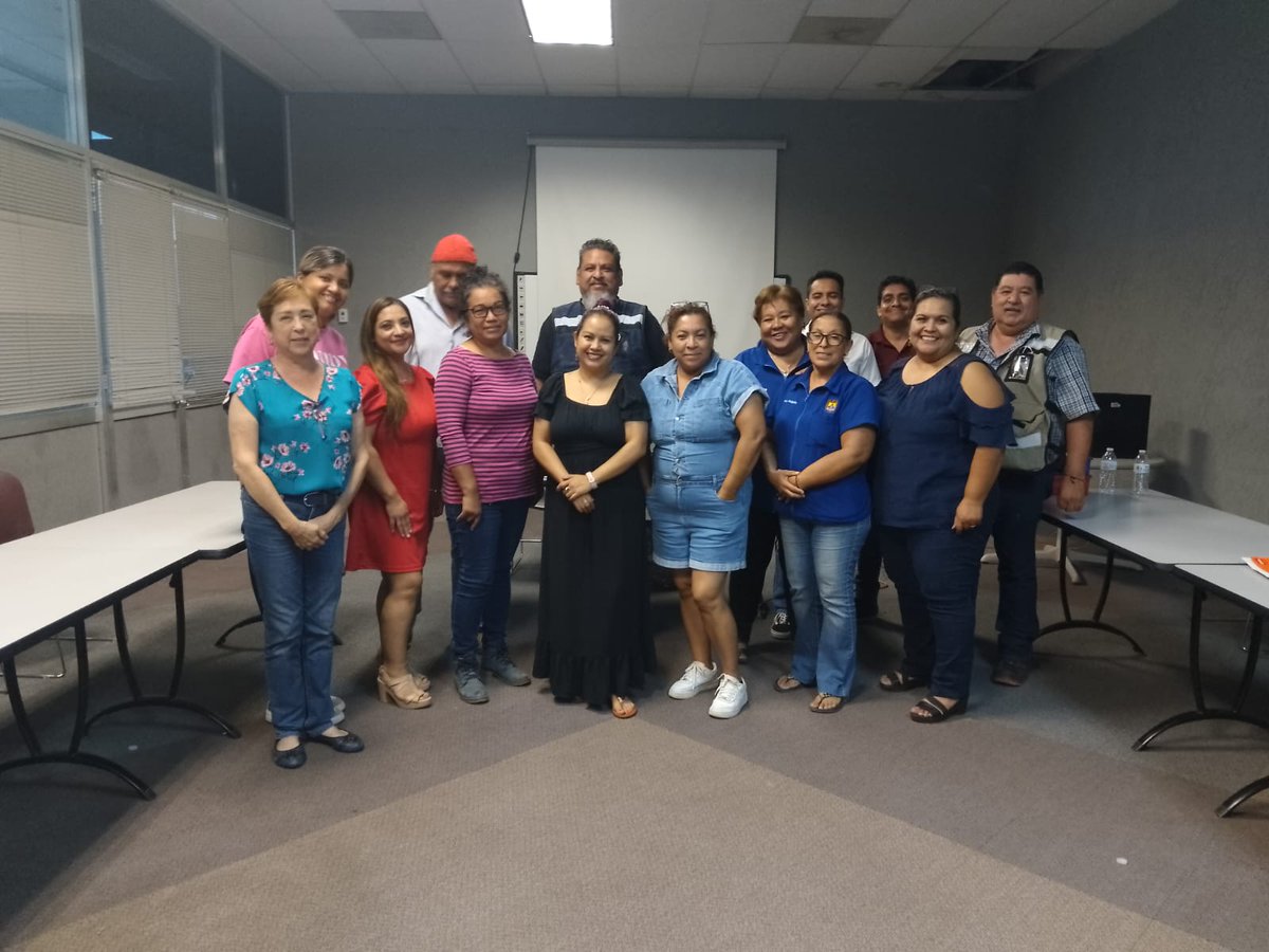 UAdeCDefensoria's tweet photo. Taller teórico y práctico “Manejo del estrés”🧠impartido el día de hoy 25 de junio a la comunidad universitaria de Unidad Norte, en coordinación con Oficialía Mayor.
Muchas gracias a quienes nos acompañaron en este taller.
#UAdeC #DefensoríaUAdeC #ZonaDDHH https://t.co/SiJueajFIC