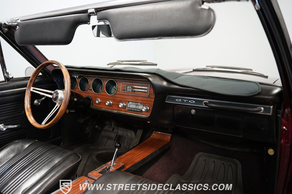 This 1967 #Pontiac #GTO #Convertible features a 400 #V8 paired with an automatic transmission. See more of this car here: streetsideclassics.com/vehicles/8768-…