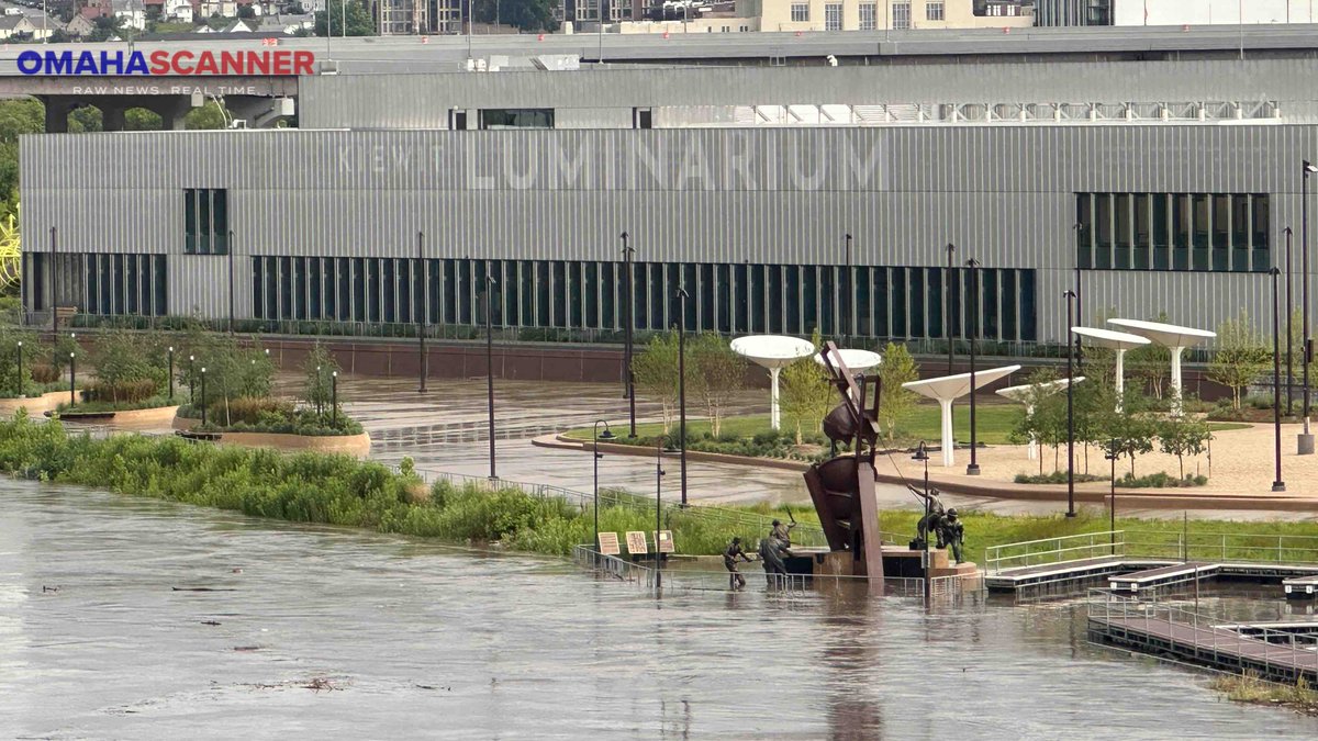 omaha_scanner's tweet photo. 📸: Current views of the Missouri River flooding. https://t.co/3OhAchp33y