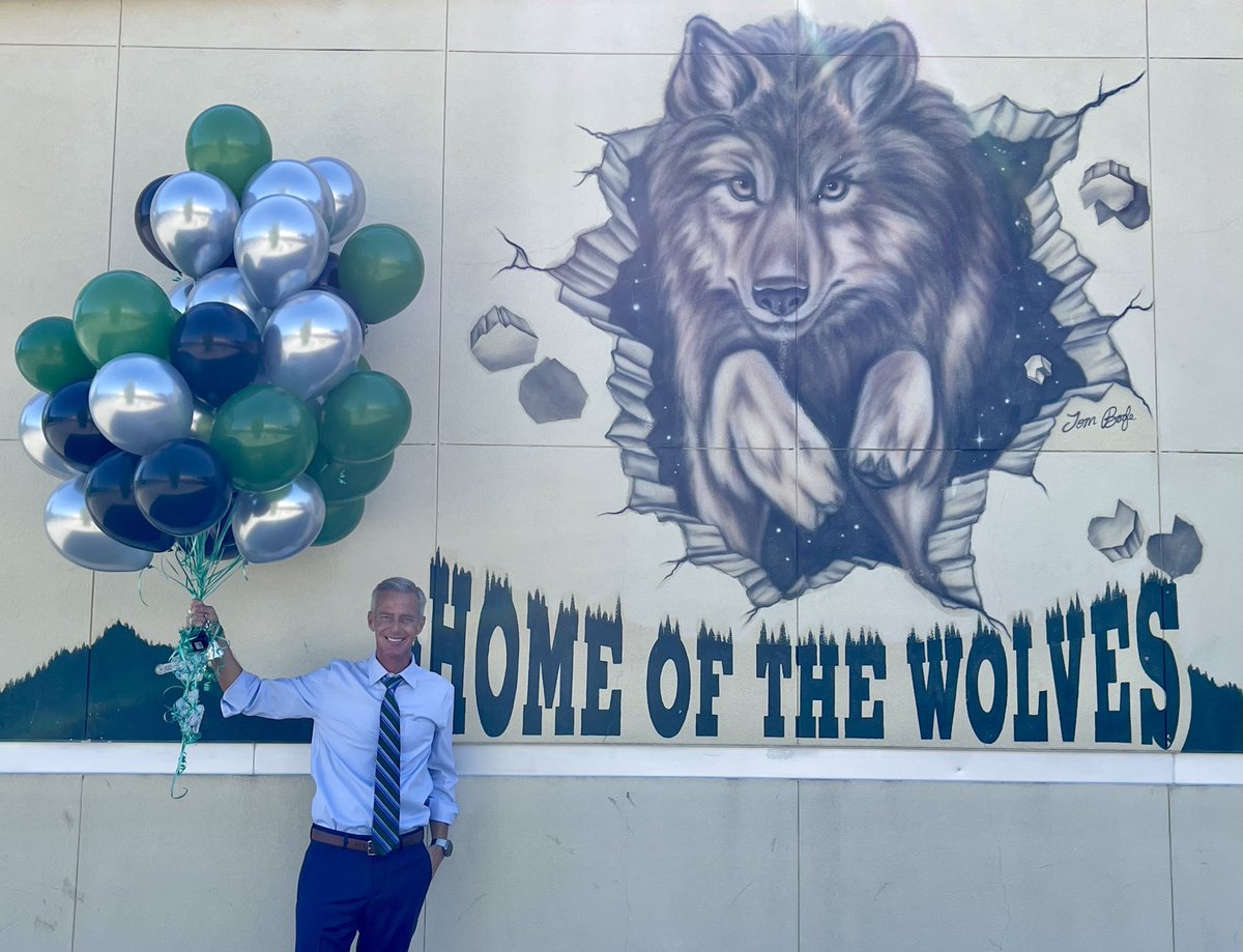 Matthew Wallace ๐บ๐ธ (@matthewjwallace) on Twitter photo Wrapping up year one at #TMS! What amazing students, faculty, & community. Good luck #classof2028 as you enter high school and welcome #classof2031 to Timbercrest!
#Up
#Explore
#Wolflife
#kidsthesedays
<a href="/Northshore_SD/">Northshore School District</a>
<a href="/WarEagleSara/">Sara Wallace</a>
<a href="/jlay28/">jlay28</a> Wrapping up year one at #TMS! What amazing students, faculty, & community. Good luck #classof2028 as you enter high school and welcome #classof2031 to Timbercrest!
#Up
#Explore
#Wolflife
#kidsthesedays
<a href="/Northshore_SD/">Northshore School District</a>
<a href="/WarEagleSara/">Sara Wallace</a>
<a href="/jlay28/">jlay28</a>
