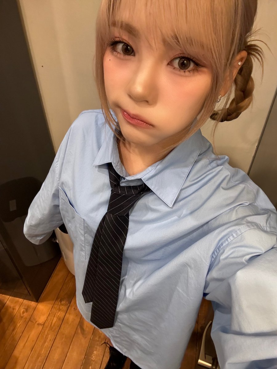 loopsihyeon tweet picture