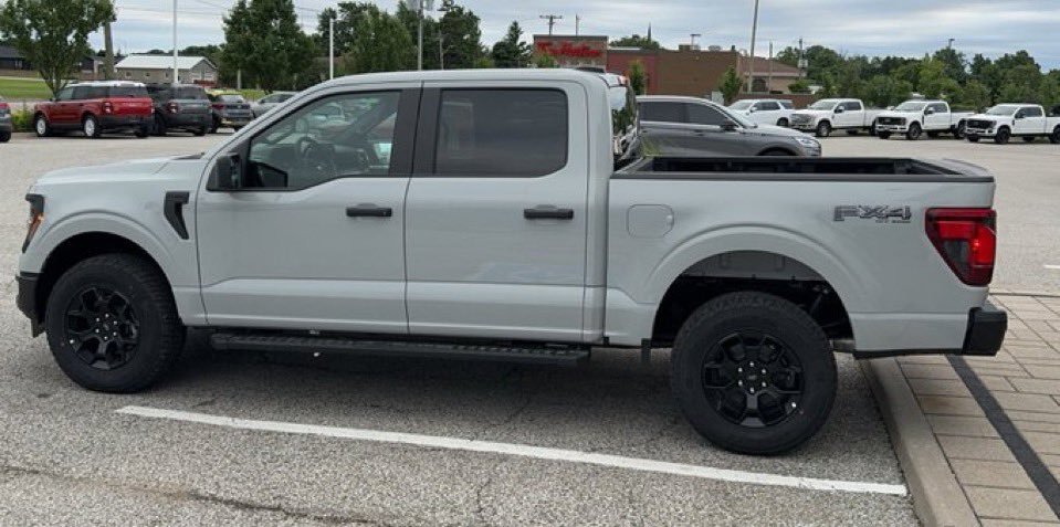 khithepreacher's tweet image. Giving away this truck to one lucky follower 🐐