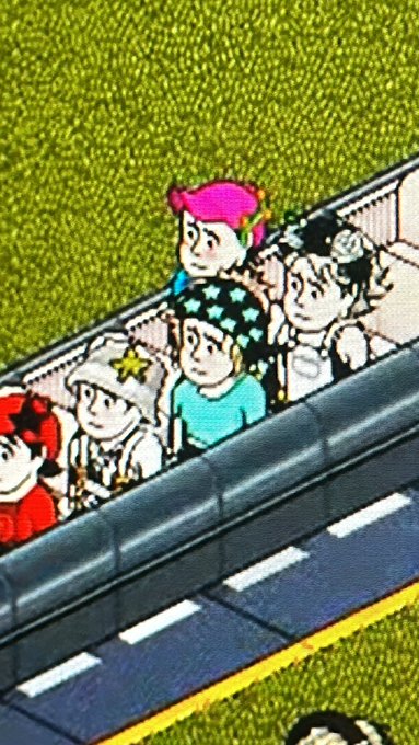 eu na familia lopes do habbo https://t.co/YkgAejVolb