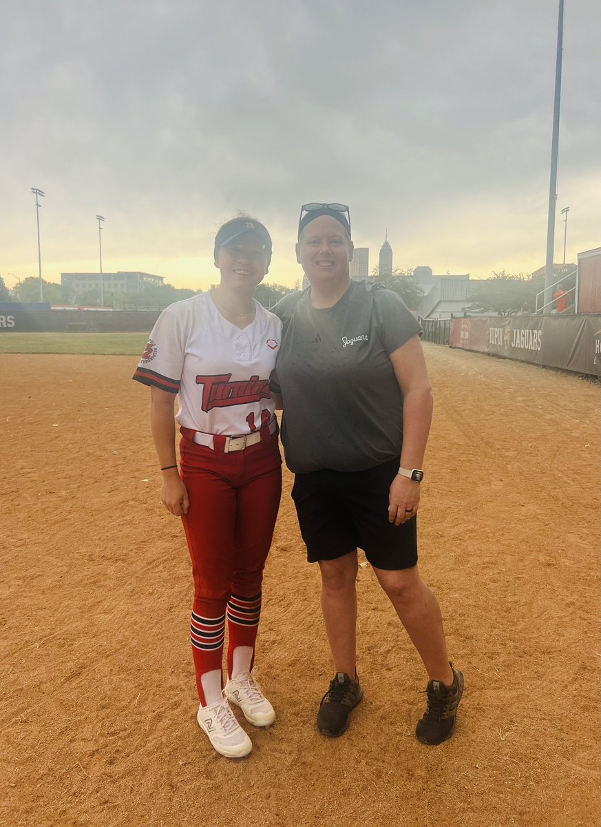 Anna B Carlson (@annaabc2025) on Twitter photo Thank you <a href="/Beirne_10/">Elisabeth Beirne</a> and <a href="/CoachMandy13/">Mandy Sansbury🥎</a> for a great day at the @IUPUISoftball camp! I appreciate the great atmosphere and feedback!
<a href="/T2Robeson/">Turnin2 - 18u National Robeson / Long</a> <a href="/Kenzie_LongT2/">Kenzie Long</a> Thank you <a href="/Beirne_10/">Elisabeth Beirne</a> and <a href="/CoachMandy13/">Mandy Sansbury🥎</a> for a great day at the @IUPUISoftball camp! I appreciate the great atmosphere and feedback!
<a href="/T2Robeson/">Turnin2 - 18u National Robeson / Long</a> <a href="/Kenzie_LongT2/">Kenzie Long</a>