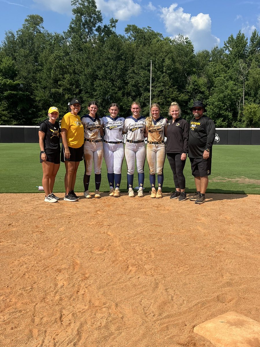 Julia Glasgow (@juliaglasgow2) on Twitter photo Hot but fun day at camp!! Always glad to be back #SMTTT <a href="/IGNational2025/">Impact Gold National-Cassatta(18U)</a> <a href="/SouthernMissSB/">Southern Miss Softball</a> Hot but fun day at camp!! Always glad to be back #SMTTT <a href="/IGNational2025/">Impact Gold National-Cassatta(18U)</a> <a href="/SouthernMissSB/">Southern Miss Softball</a>