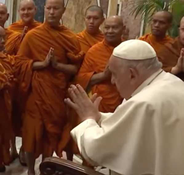 NovusOrdoWatch's tweet image. Francis Allows 100 Buddhist Monks to Pray Over Him at Vatican (incl. must-see video!) - novusordowatch.org/2024/06/franci… Before sending them to historic local church to pray for peace… #popefrancis #catholicchurch #catholic #christian #pope