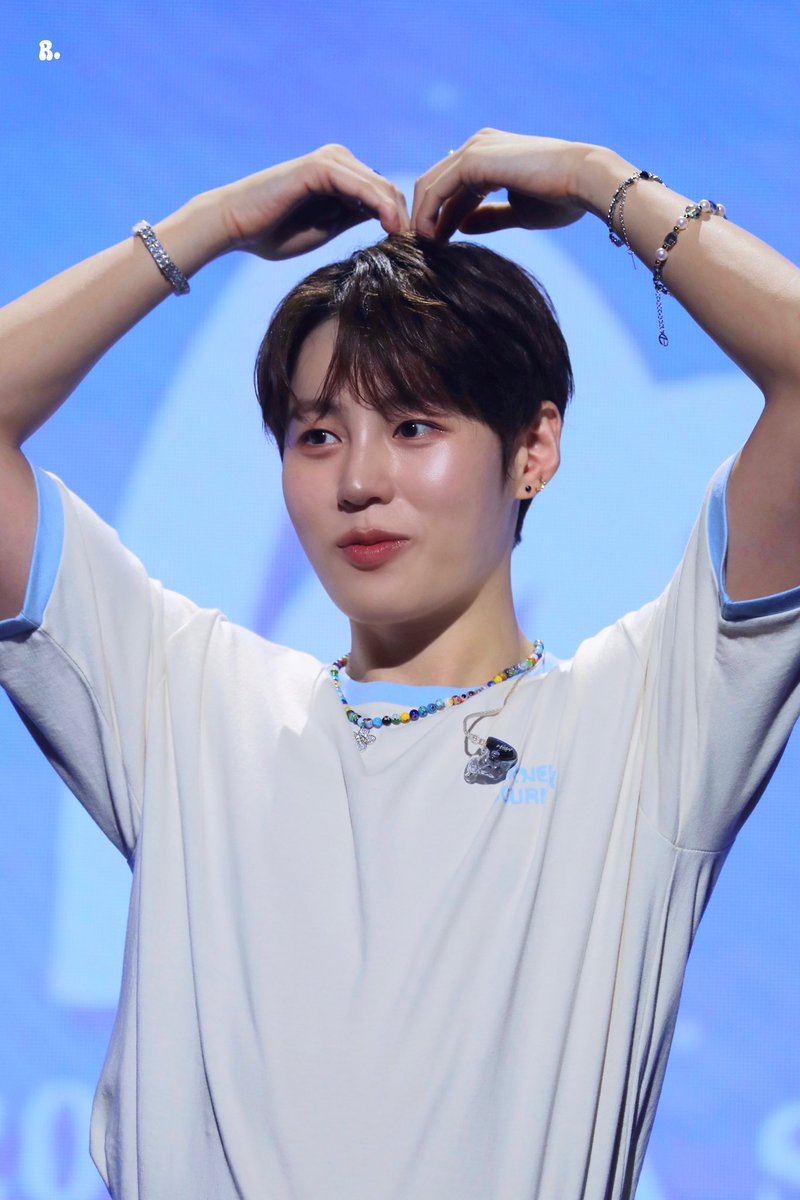 240623 HA:NEUL JOURNEY

사랑해 많이 아주 많이🐰🤍
#하성운 #HASUNGWOON