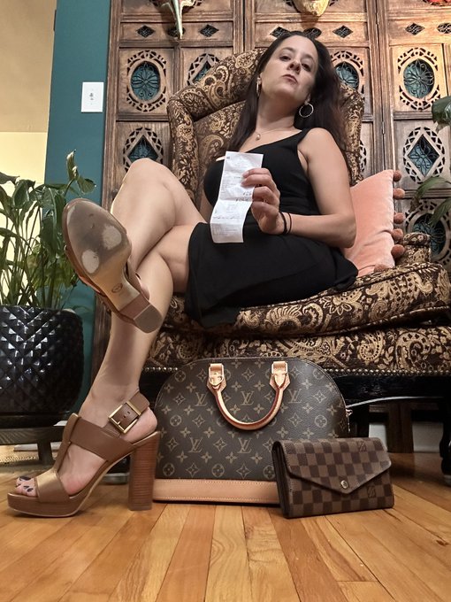 The look of satisfaction after a day of abusing my piggy @LickerNyc all his hard earned money goes to