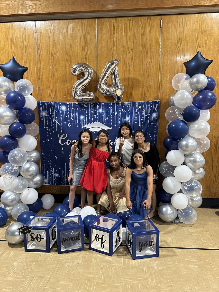 PS161BX's tweet image. Our graduates had an awesome time celebrating their accomplishments at the Grade 5 Prom 🎉

#ibelieveinD7 #ibelieveinps161bx #Read2Succeed #ReadyfortheWorld
@csd7bx @drrpadilla @NYCSchools @DOEChancellor @UFT @FollowCSA @facenycdoe @vanessalgibson @amandaseptimo @dianaayalanyc