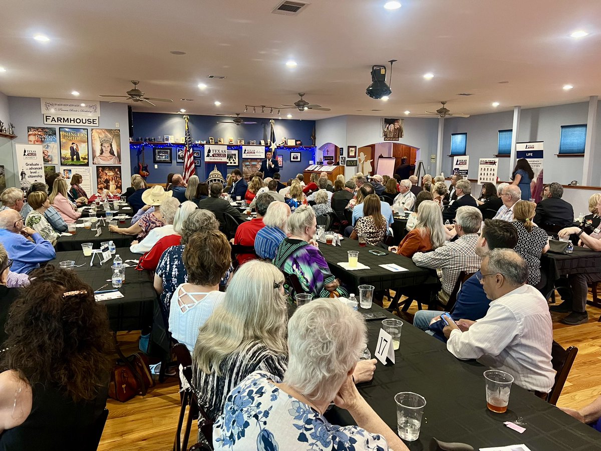 NateSchatzline's tweet photo. Fantastic turnout at the @txvalues fundraiser in Fort Worth! Grateful for all that Texas Values & @TxValuesAction does to advocate for Faith, Family, & Freedom in the #txlege https://t.co/djOIMHKHtw