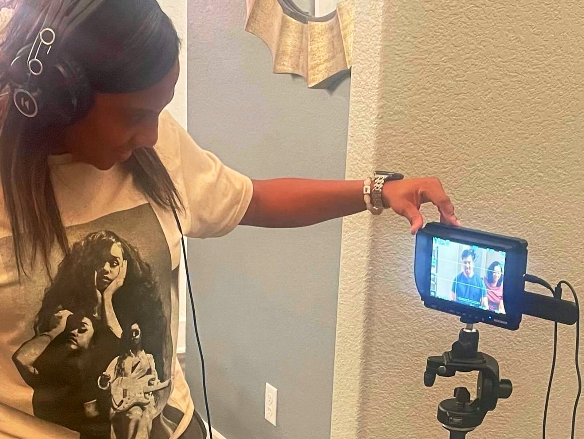 QuevetteT's tweet image. 🎥❤️Grateful to direct this short film with such a fantastic cast and crew! It was an incredible experience, and I’m super proud of our actor's dedication and hard work! 🙏🏾 #Grateful #Blessings #Spades2024 #filmdirector #texasfilm