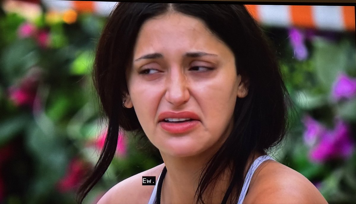 If this is the face your girl makes when she thinks of you, she might not be that into you 😅🤣🤣🤣 #LoveIslandUSA