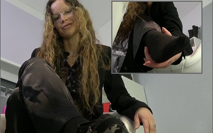 🆕Tease of my new video! 📽  💗My Shoe Is in Your Ass!🍓 [1080p]   👉https://t.co/ib8uVqNZBv👈  @faphousecom<a href="/tag/brunette"class="tags"><span>#brunette</span></a><a href="/tag/closeup"class="tags"><span>#closeup</span></a><a href="/tag/highheels"class="tags"><span>#highheels</span></a><a href="/tag/german"class="tags"><span>#german</span></a><a href="/tag/milf"class="tags"><span>#milf</span></a><a href="/tag/joi"class="tags"><span>#joi</span></a>