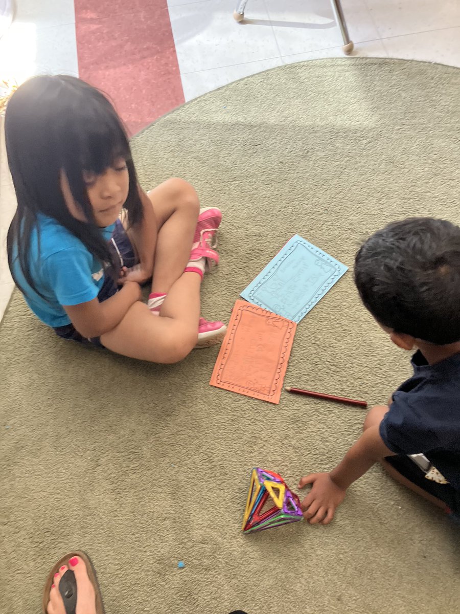 Today for our alphabet countdown we eXchanged autographs with our friends! (Letter Xx- only two more days to go!)