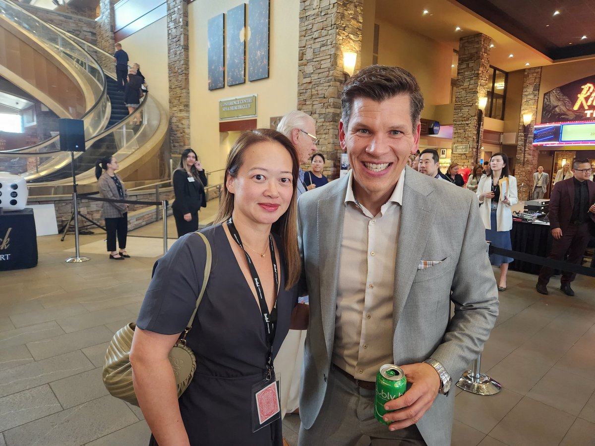 Jocelyn Wong tweet media