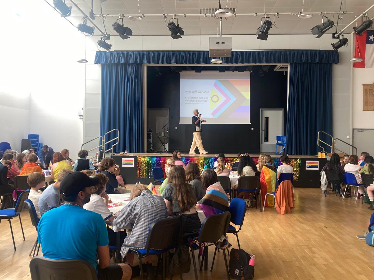 Celebrating with neighbouring school LGBQT+clubs who came together to have a beautiful day of crafting, creativity, laughter and friendship. 🙏to  the incredible <a href="/thebad1/">Bad Lay-Dee #badlaydee (they/them)</a> rapper, singer &amp; mentor  #badlaydee 🙌🏳️‍🌈🙌 #Kelmscottpride