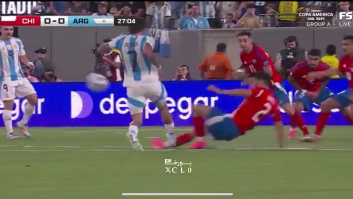 ASÍ ROBA ARGENTINA, CON EL ÁRBITRO COMPRADO Y SIN REVISIÓN DE VAR.
 #CopaAmérica #CopaAmérica2024 #Vamoschile