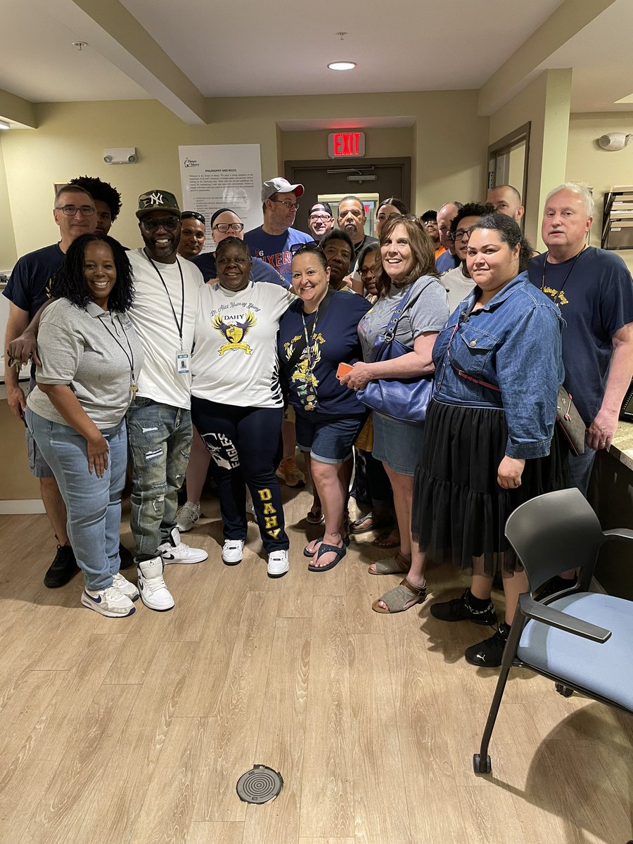 Dr. Alice Holloway Young School of Excellence tweet media