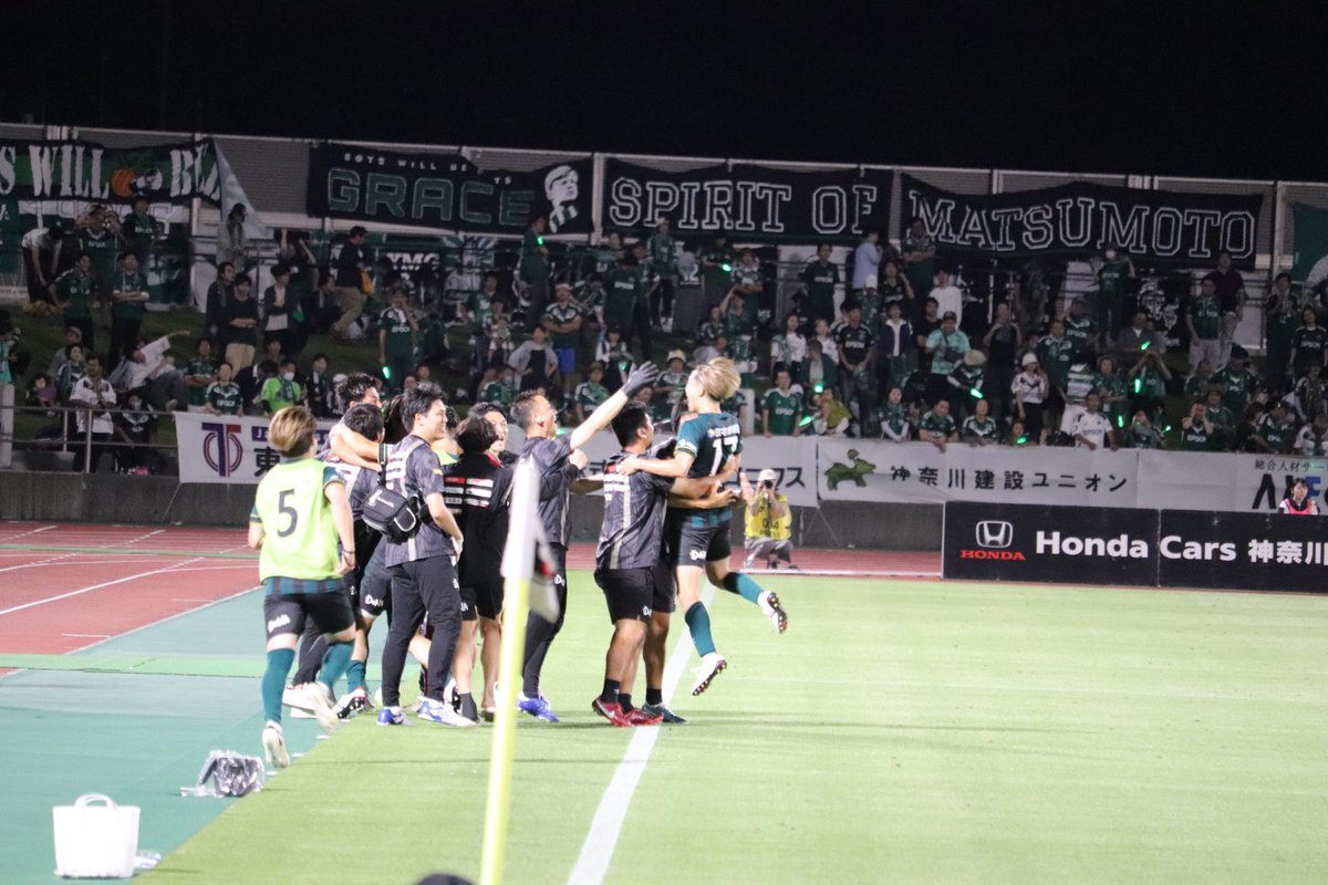 MarchingN0709's tweet photo. ・
みんなのところに飛び込む瞬間っていいよね
・
（雰囲気だけを楽しむ写真になってます。ﾌﾞﾚﾌﾞﾚ🫨） https://t.co/IFbi1ppbp3