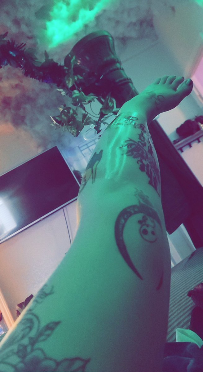 💋𝖀𝖗 𝖙𝖔𝖝𝖎𝖈 𝕻𝖗𝖊𝖘𝖎𝖉𝖊𝖓𝖙💸🔥 tweet media
