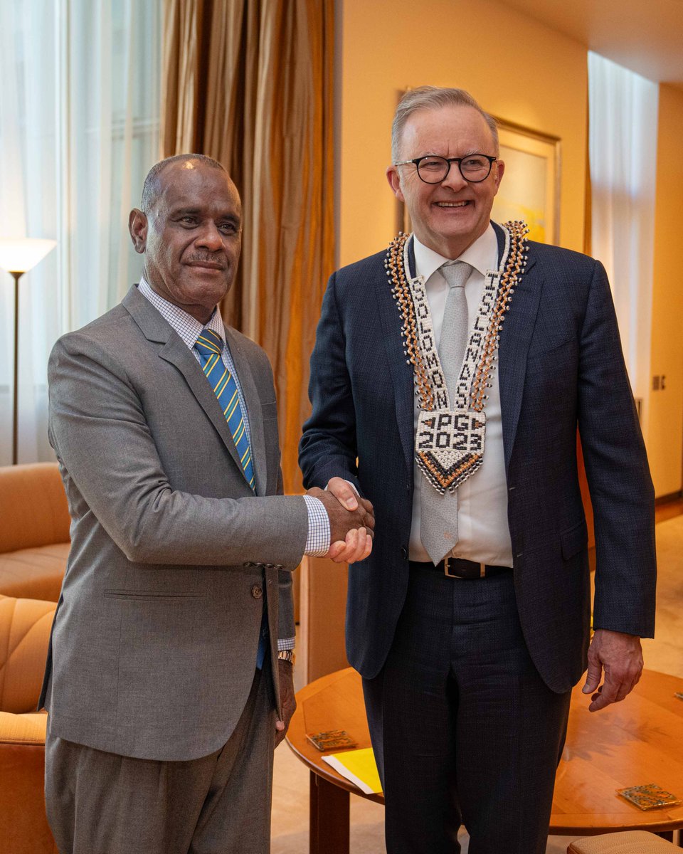 AlboMP's tweet photo. Australia and Solomon Islands are close friends and partners.

Today, Prime Minister Jeremiah Manele visited Canberra. 

It was an opportunity for us to discuss our connected future, and to strengthen our partnership. https://t.co/3qyaNzbaMt