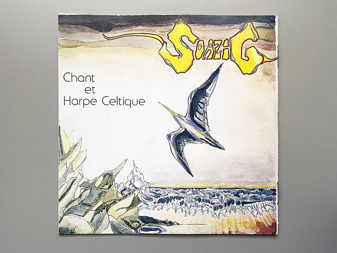 おはようございます☀今朝はソアジグの『ブルターニュの調べ』を聴いています。🎶兵士達は赤い服を着ている朝です。 