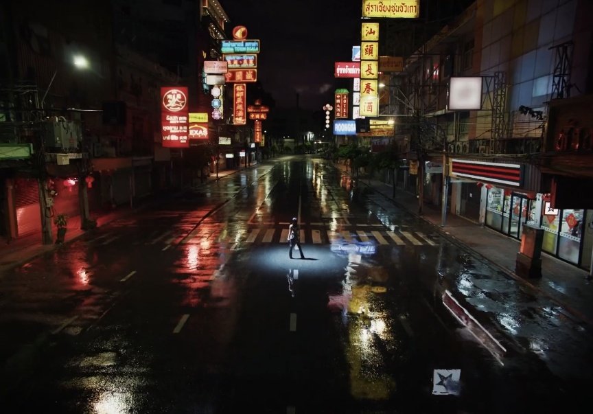 เยาวราชของเราไม่เหมือนกันจริงๆ

เยาวราชในกล่อง                    เยาวร๊าชตะโกน