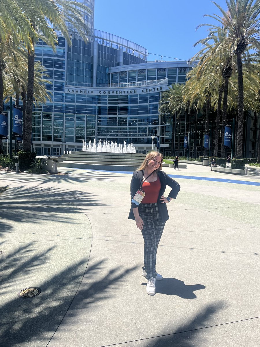 sequoiamc's tweet image. I was a professional human this past week at the IRE conference. It was both a pleasure and an honor to be among some of the brightest in the biz.