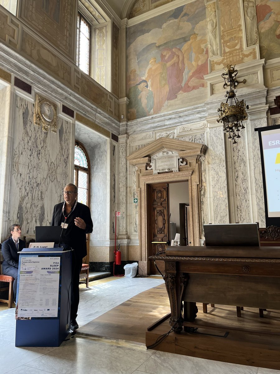 Pr Pierre-Hervé LUPPI <a href="/coeruleus/">Pierre-Hervé Luppi</a> introducing the Pisa Sleep Awards as the president of our European Sleep Society <a href="/ESRS_Sleep/">ESRS</a> Thanks Pierre-Hervé for the stimulant opening and perspectives ! 💪 <a href="/sfrms/">SFRMS</a>