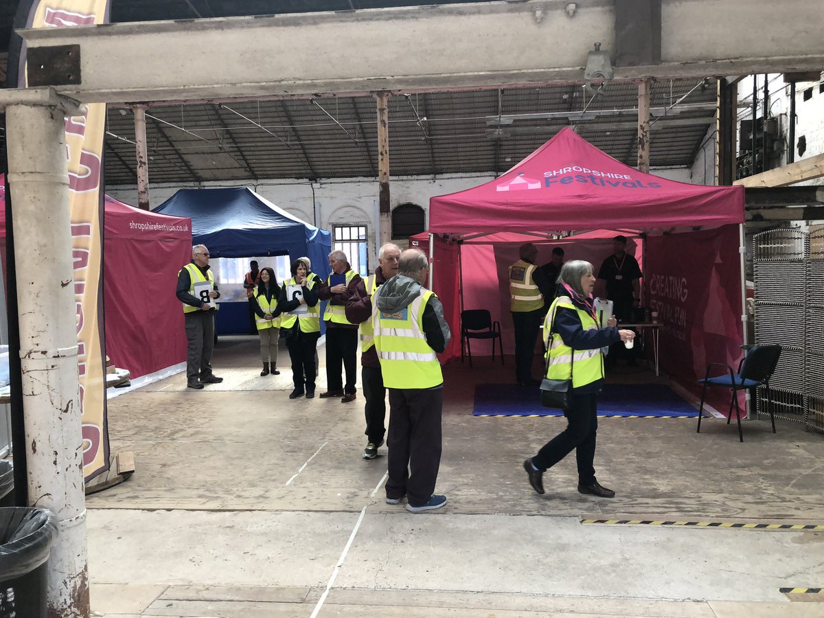 Our final day started live on <a href="/BBCShropshire/">BBC Shropshire</a>. Today the hooter <a href="/shrewsoswcc/">ShrewsOswCrucialCrew</a> will welcome 138 pupils from @ColehamPrimary <a href="/CondoverCEPS/">Condover CE Primary</a> DorringtonPS Hanwood St Thomas &amp; St Anne’s PS Shrewsbury Cathedral CPS UptonMagna&amp; St Lucia’s PS. A final thank you to our hosts @FlaxMaltings