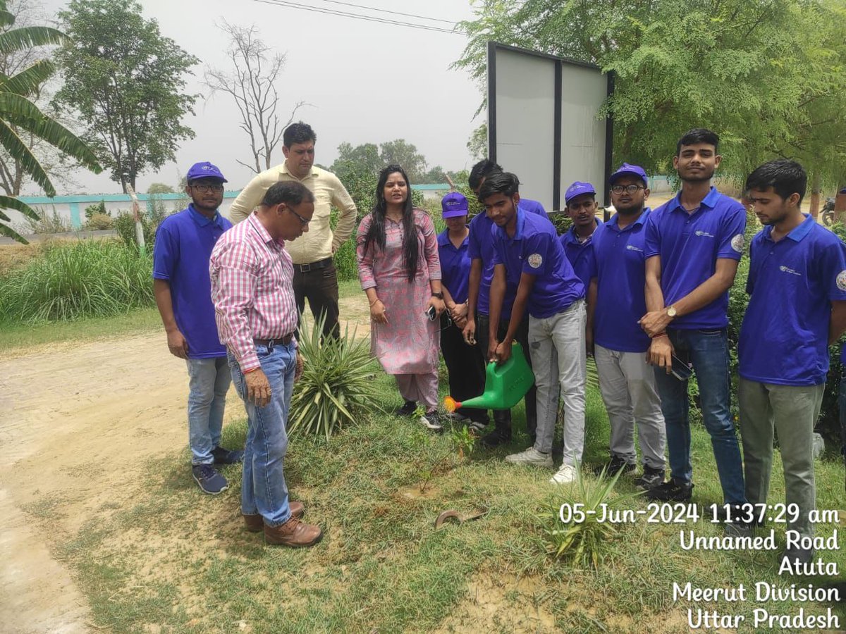 IcroIpl's tweet photo. World Environment Day Celebration by Amrit Interns at KVK Hapur- 5th June,2024
#Generationrestoration #indianpotashlimited #icro #sustainability #environment #worldenvironmentday2024 #green https://t.co/paY1tUmBiz