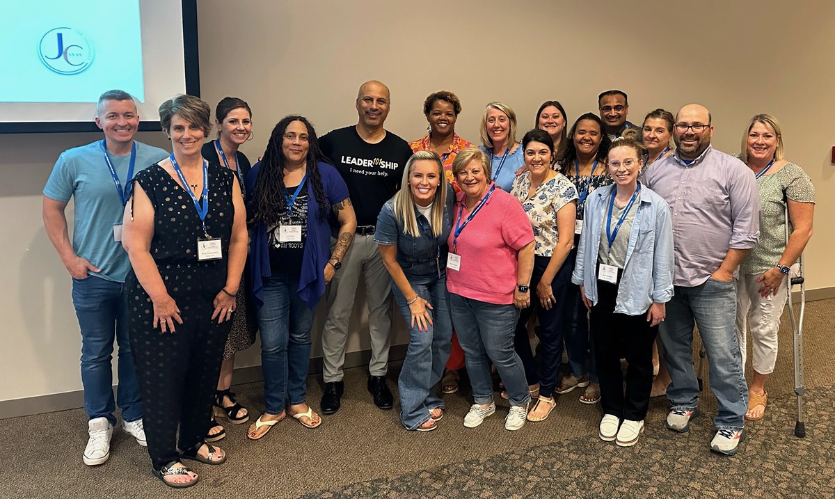 s_urbaniec's tweet image. Needed to #getofftheedgeofthecouch and @casas_jimmy helped me to do this. I am #readytobeadog for @unfoldthesoul. Had a great time at the Culturize conference. Bringing back many things to help me bring the #bestme for my staff, scholars, families, and community.