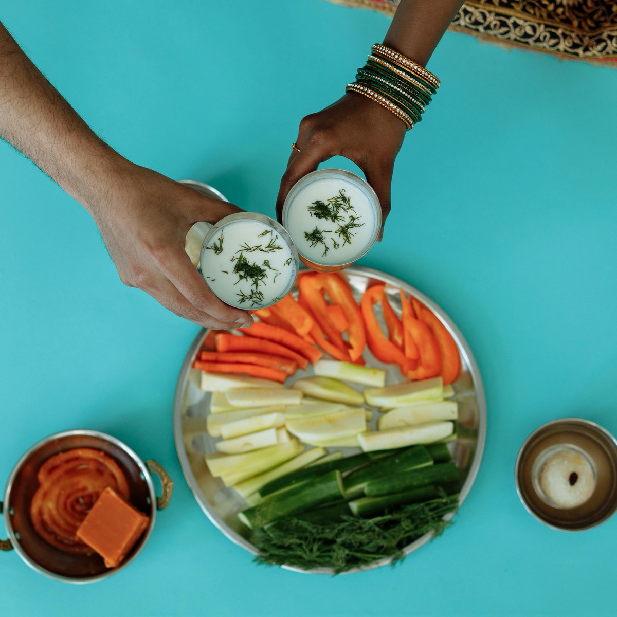 🌱✨ Homemade Vegan Ranch Dressing! ✨🌱

Easy, creamy, and perfect for salads and dips. 🥗💚

Combine:
- 1 C vegan mayo
- 1/2 C almond milk
- 1 tbsp apple cider vinegar
- Spices: garlic, onion, dill, parsley, chives, salt, pepper

Chill &amp; enjoy!🌿

#veganrecipes #plantbased
