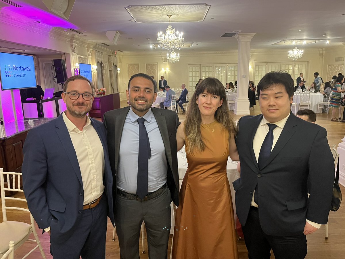 Congrats Class of 2024 AP/CP Pathology Residents 💫 I am so proud of you 🥹 <a href="/ZuckerPathRes/">Zucker Pathology Residency</a> @MohaAbdelwahed <a href="/ramonjjackson/">Ramon Jackson MD</a>