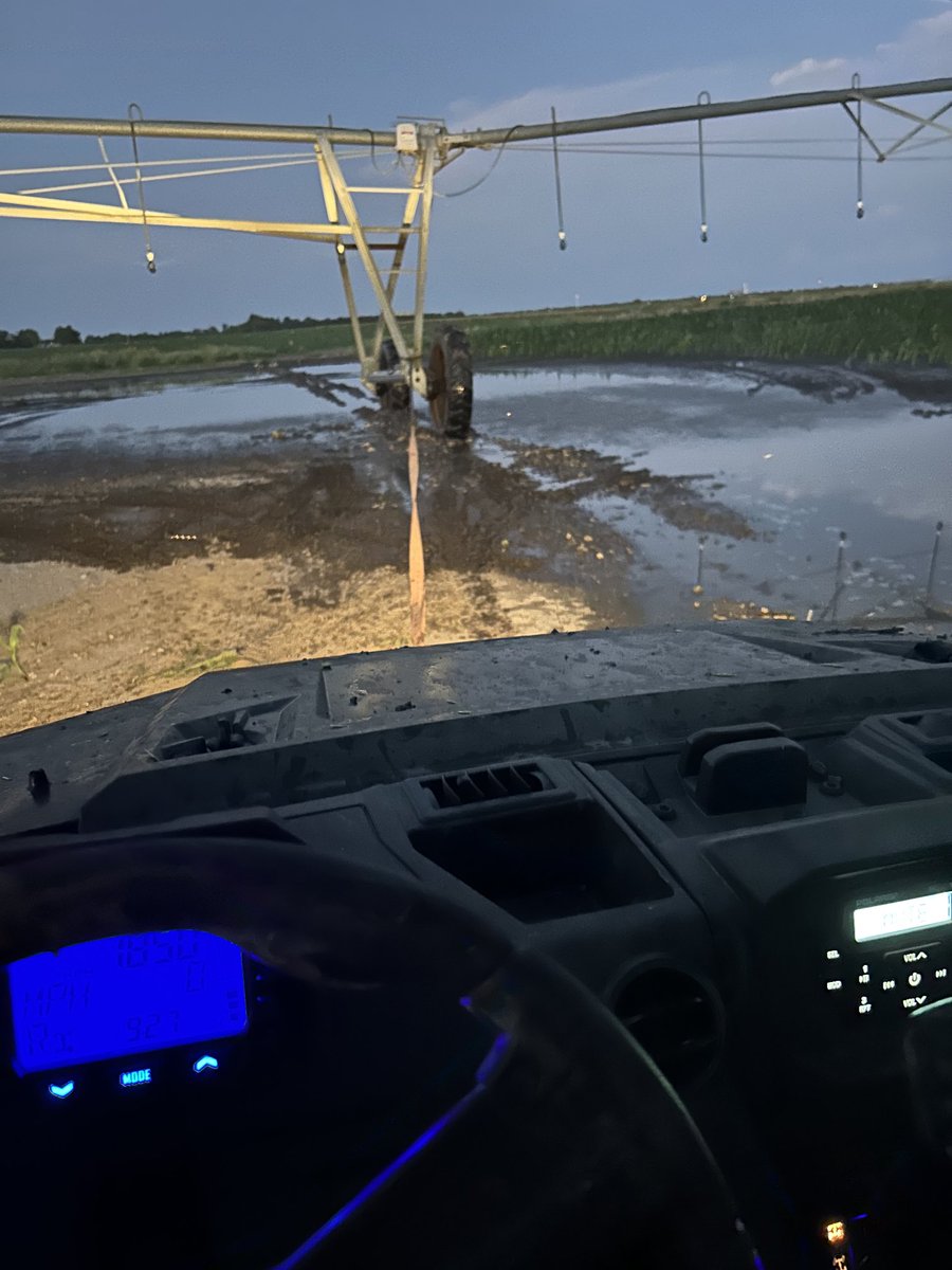 dane_chad's tweet image. Evening fun in Nebraska. The one water hole on the farm. Rest needs water
