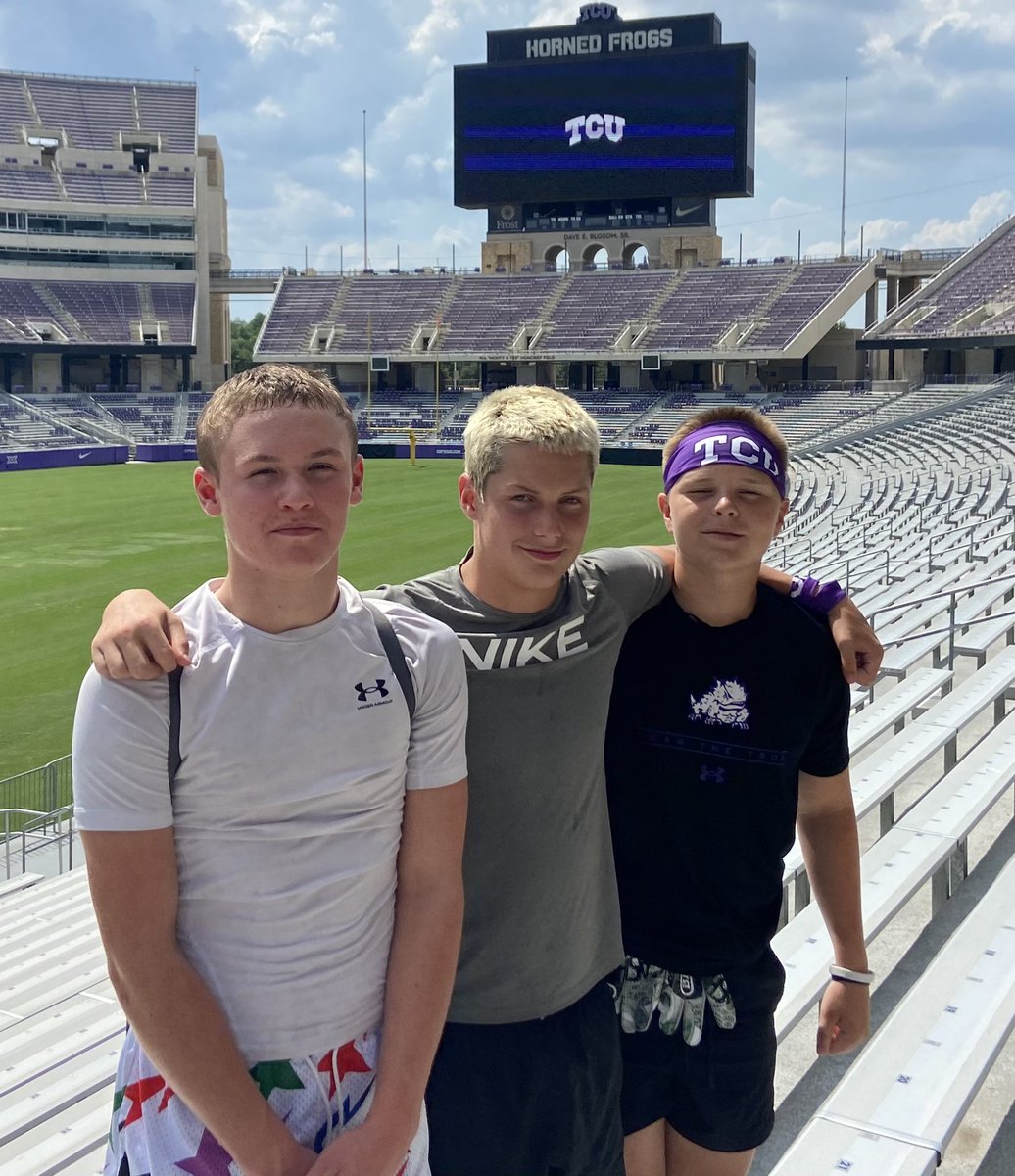GraysonGordon80's tweet photo. One of my favorite things about football is the brotherhood.
Me with my boys Riggs Dixon and Cruz Harbert in front of Amon G. Carter Stadium.
We put in the work this week at TCU football camp!
Keep your eyes on us 👀
#FriscoStrong
@Hhegsvvdhd
@CoachHarbert
@TCUFootball https://t.co/Se5lUgPdJ3